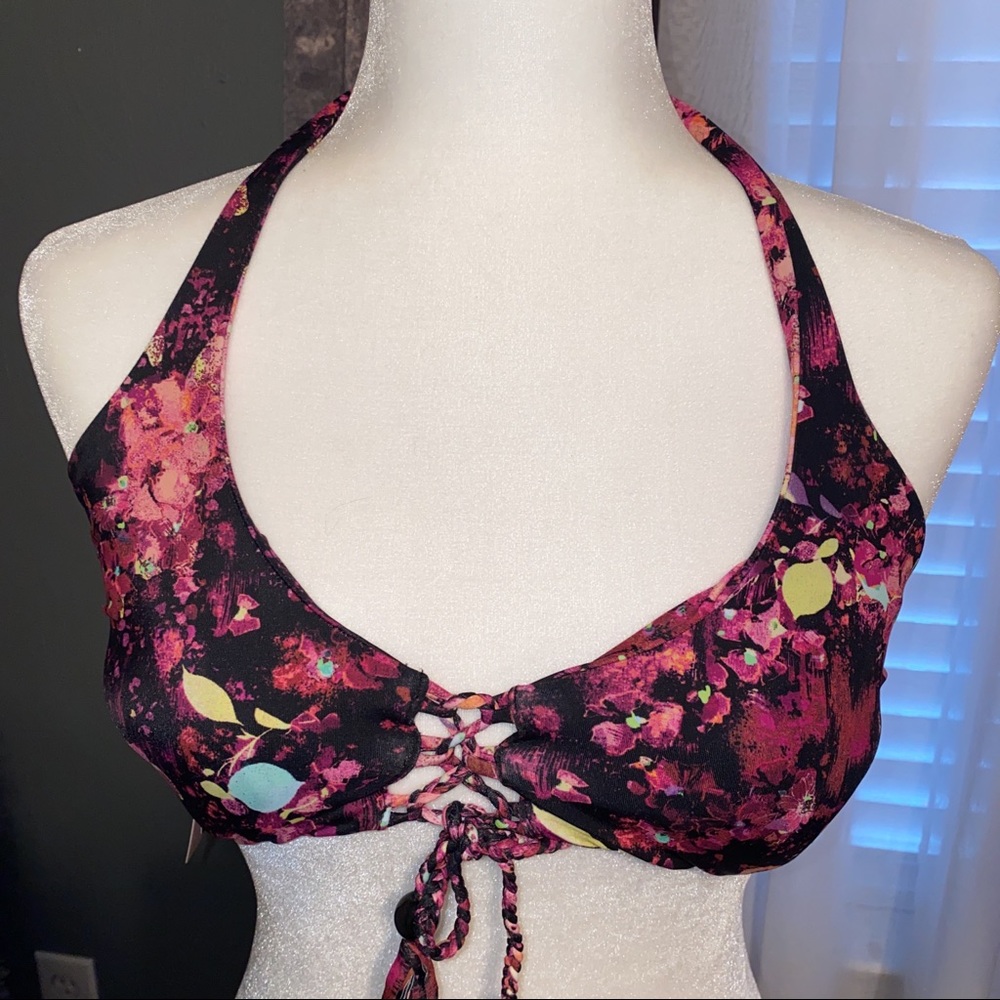 Victoria’s Secret swim top